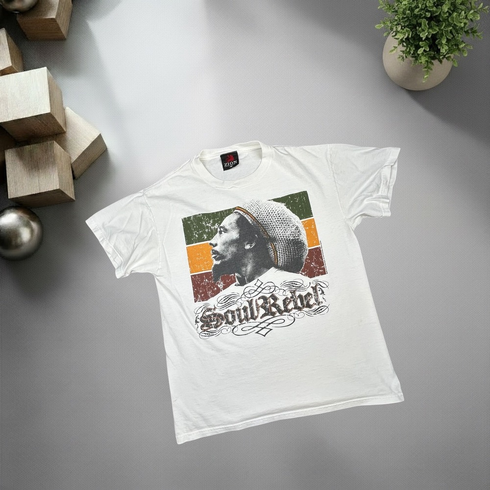 Vintage 2007 Bob Marley Soul Rebel Zion Rootswear Graphic T-Shirt White Medium